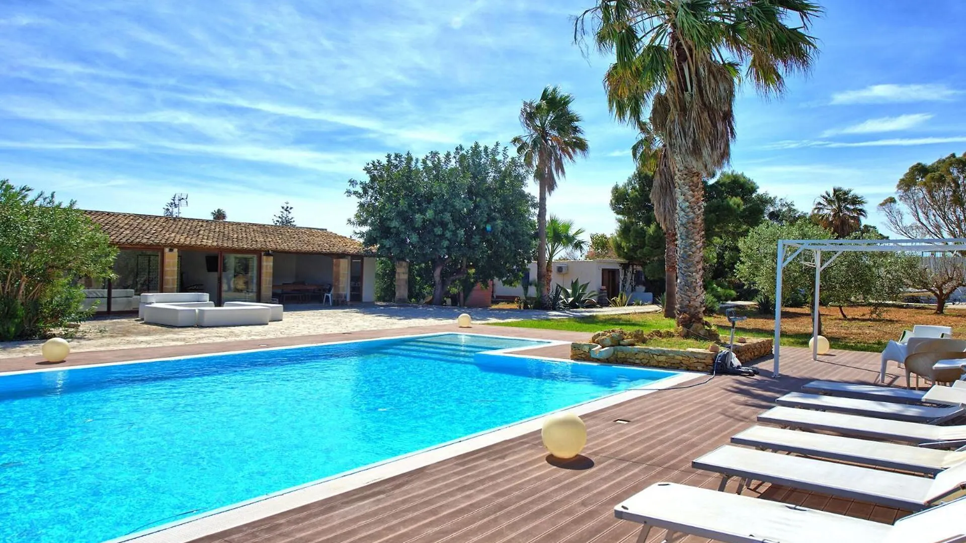 Villa Maraus By Posarellivillas Marausa